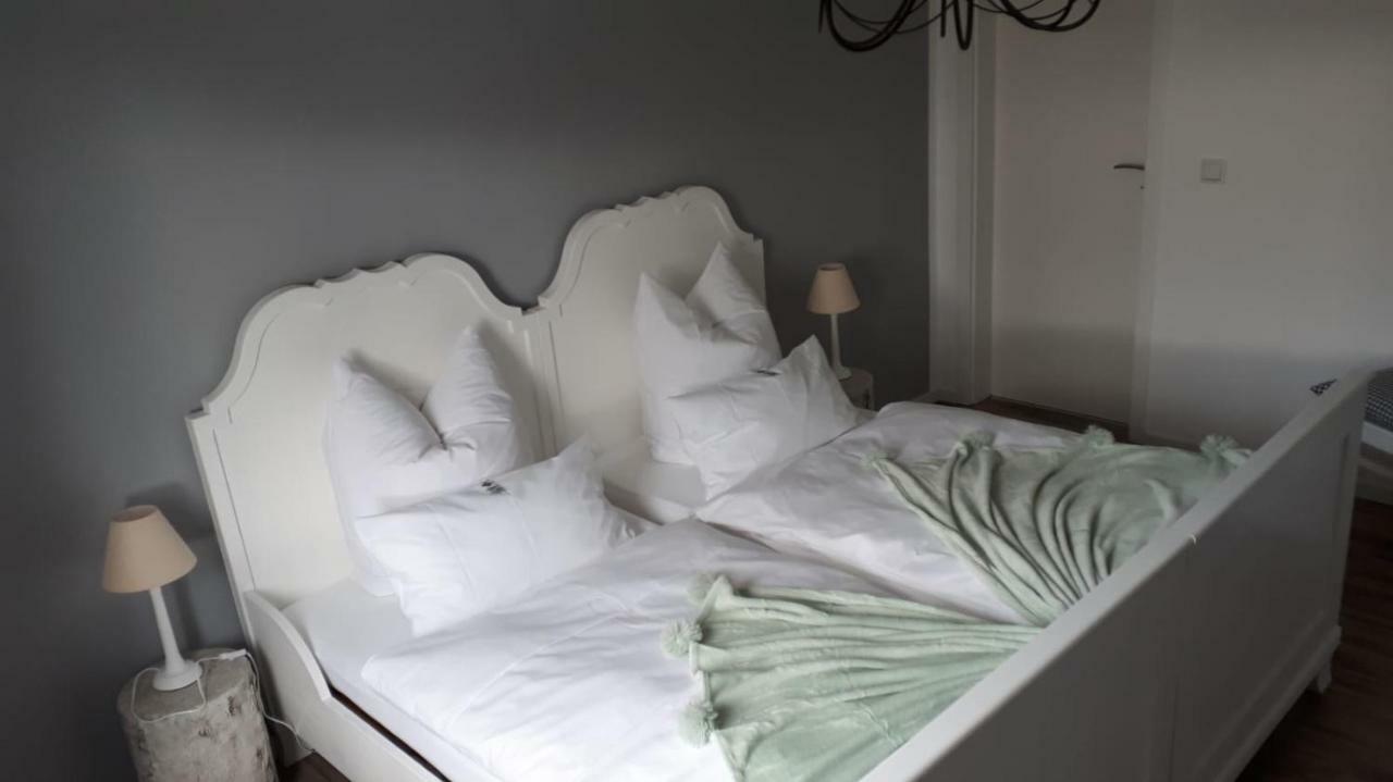 Guest House Dommitzsch Екстериор снимка