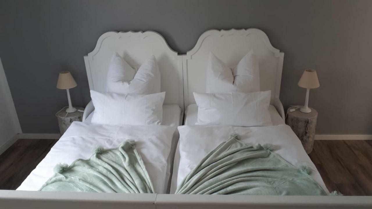 Guest House Dommitzsch Екстериор снимка